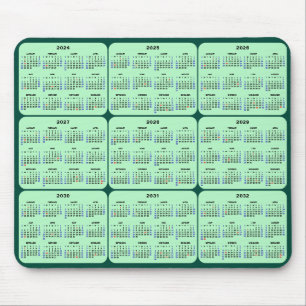 2024 - 2032 Kalender mit US-Feiertagen auf Green Mousepad