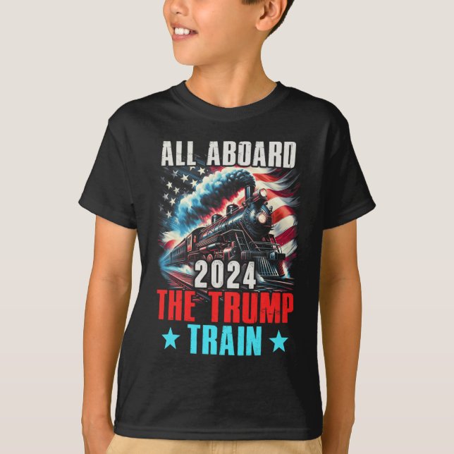 2024 Alle an Bord der Trump-Bahn US-amerikanische  T-Shirt (Vorderseite)