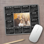 2024 Calendar with Foto in the Center Grey Mousepad<br><div class="desc">Eine Foto-Collage mit einem Kalender 2024 und einem Raum zum Hinzufügen von Text. Eine tolle Möglichkeit, Ihr LieblingsFoto das ganze Jahr hindurch zu zeigen. Ein lustiger Artikel für das neue Jahr, der im Büro oder auf der Zuhause verwendet werden kann. Um die Farben im Hintergrund und Kalender zu ändern, klicken...</div>