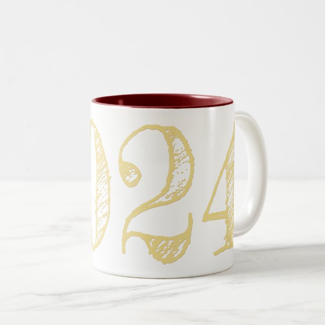2024 Imitate Gold Typografie Kaffeetee Neujahr Tas Zweifarbige Tasse (VorderseiteRechts)