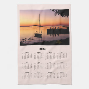 2024 Kalender eines Sonnenuntergangs am See mit Si Geschirrtuch