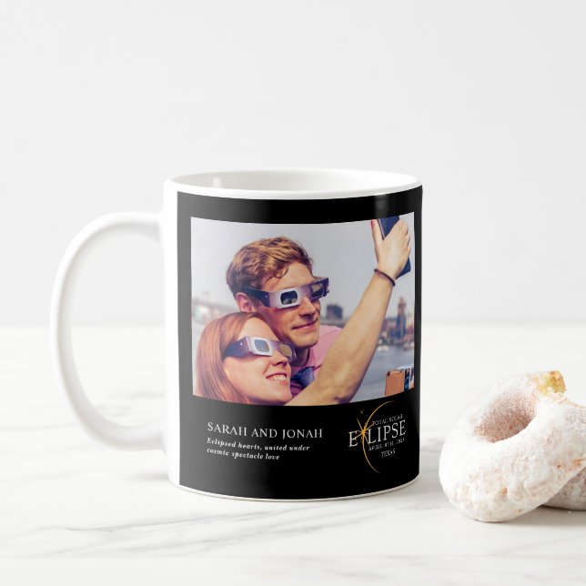 2024 Solar Eclipse Foto Paare Geschenke insgesamt Kaffeetasse (Mit Donut)
