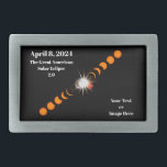 2024 Solaransatz insgesamt Rechteckige Gürtelschnalle<br><div class="desc">Planen Sie das 2024 Total Solar Eclipse zu sehen? Dann lass der Welt, dass du dort sein wirst und dass es phantastisch sein wird. Dieses Design besteht aus sequenziellen Bildern einer totalen Sonnenfinsternis im Gange, die den Diamantenring-Effekt in der Mitte zeigen, mit dem Datum "8. April. 2024" und die Worte...</div>