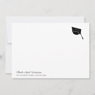 2025 Abschluss Einfache Typografie Grad Cap Mitteilungskarte