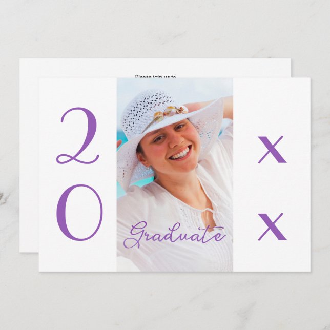 2025 Abschluss Foto Modernes Violetskript Einladung (Vorne/Hinten)