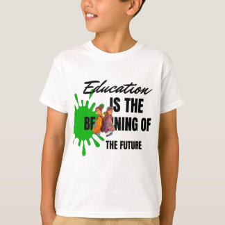 2025 Bildung T - Shirt: Celebrate Learning in Sty T-Shirt
