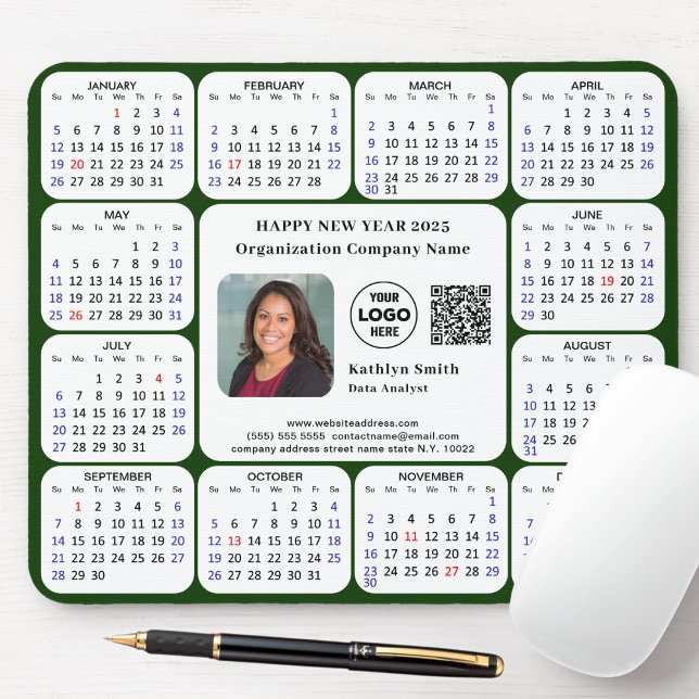 2025 Calendar Business Foto Logo QR Modern Green Mousepad (Von Creator hochgeladen)
