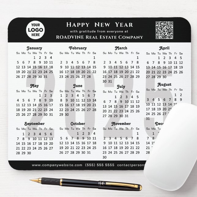 2025 Calendar Business-Logo QR Modernes Schwarzes  Mousepad (Von Creator hochgeladen)