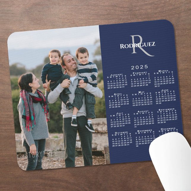 2025 Calendar Custom Foto Monogram Name Navy Mousepad (2025 Calendar Custom Photo Monogram Name Navy Mouse Pad in situ)