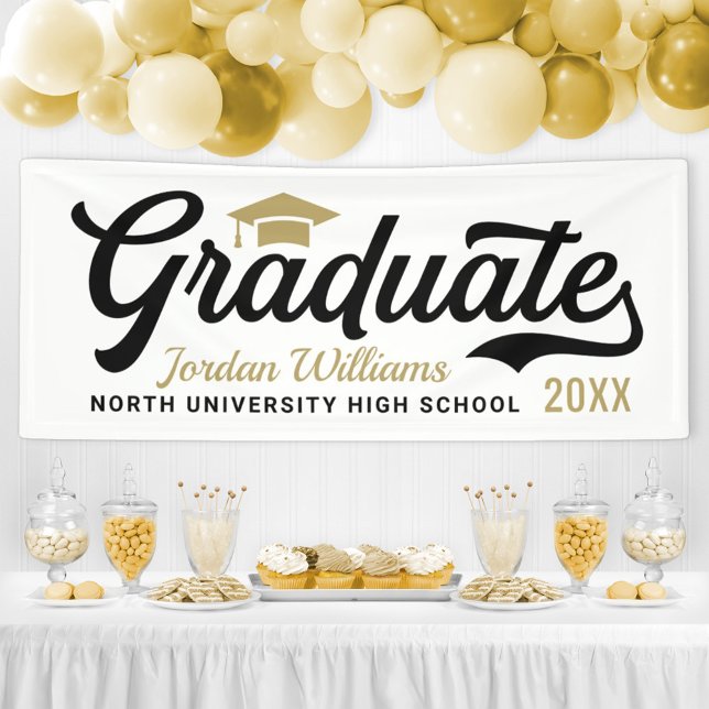 2025 Graduate Gold Black Script Custom Abschluss Banner (Von Creator hochgeladen)