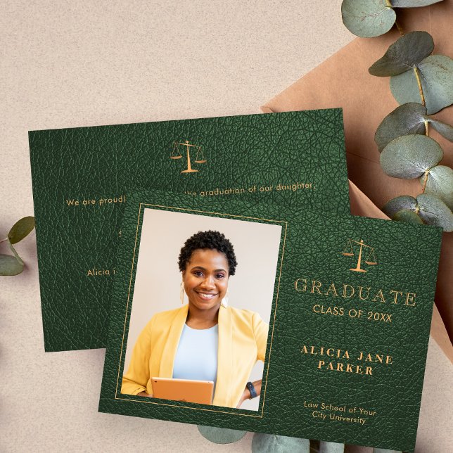 2025 Jura School Abschluss grünes Gold Foto Ankündigung (Von Creator hochgeladen)