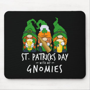 2025 St. Patricks Day mit meinen Gnomies beim Bier Mousepad
