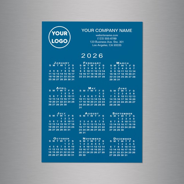 2026 Kalender Geschäft Logo Text Blau Magnetkarte (2026 Calendar Business Logo Text Blue Magnet Card, in situ)