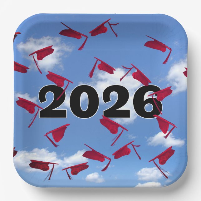 2026 Red Graduation Caps in Sky   Pappteller (Vorderseite)