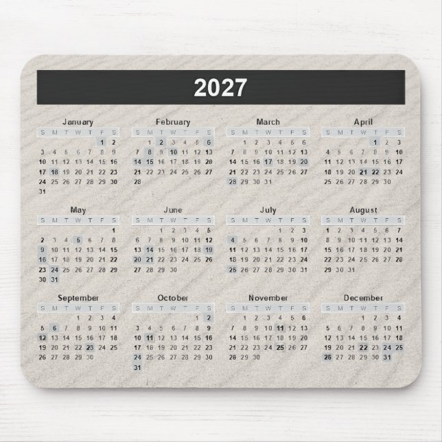 2027 Kalender mit Strand Sand Hintergrund Mousepad (Vorne)