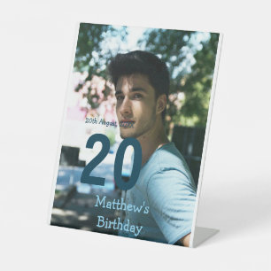 20. Geburtstag Name Foto Datum Mann Blau Weiß Sockelschild