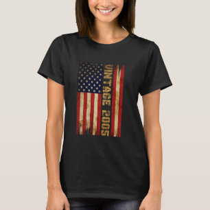 20 Jahre alte Vintage 2005 Amerikanische Flagge 20 T-Shirt