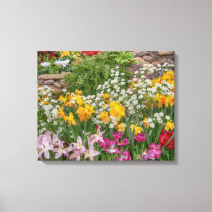 20x16 Bunte Frühlingsblumen in voller Blüte Leinwanddruck