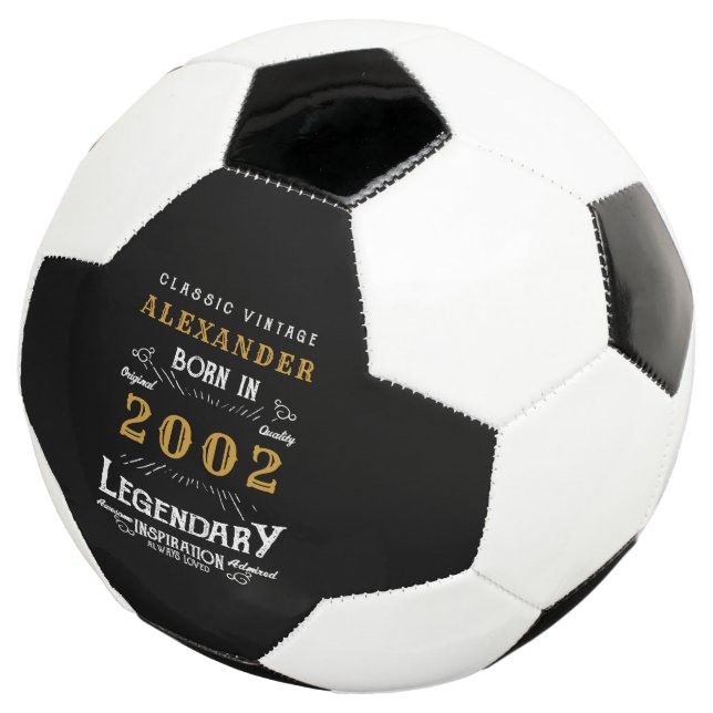 21. Geburtstag 2002 Monogram Name Legendary Fußball (Dreiviertel)