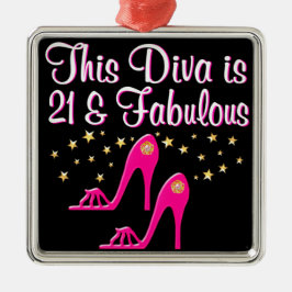 21 YR ALTER SHOE QUEEN SILBERNES ORNAMENT