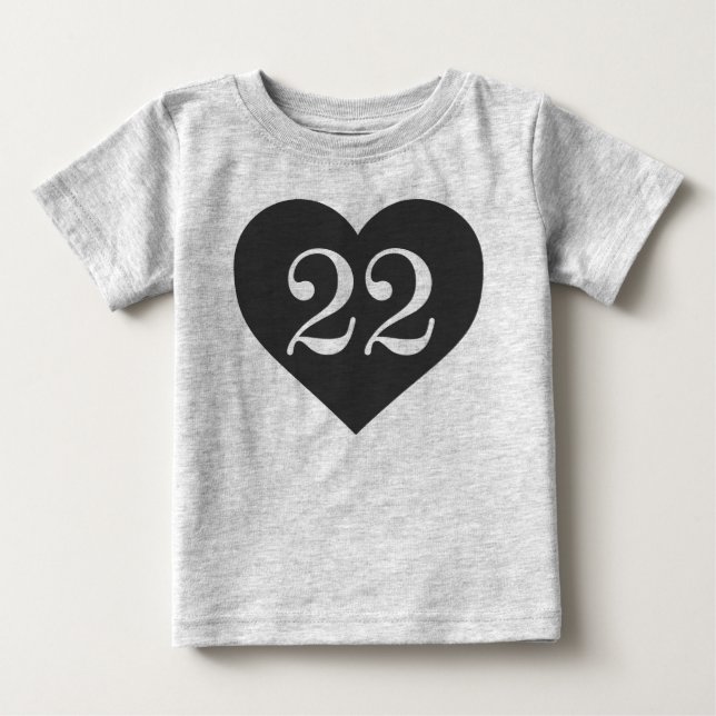 22 BABY T-SHIRT (Vorderseite)