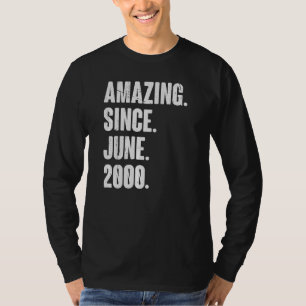 22 Jahre alt 22. Geburtstag Phantastisch seit Juni T-Shirt