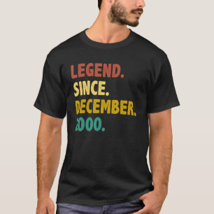 22 Jahre alte Legende Seit Dezember 2000 22. Bir T-Shirt