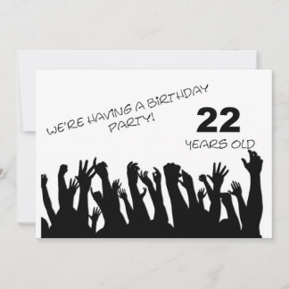 22. Party Einladung mit jubelnden Menschenmengen