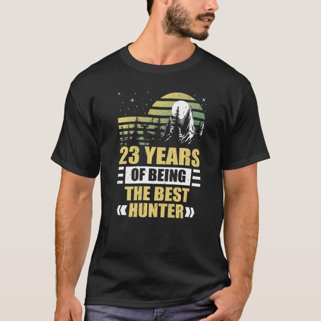 23 Jahre alt 23. Geburtstag 24 T-Shirt (Vorderseite)