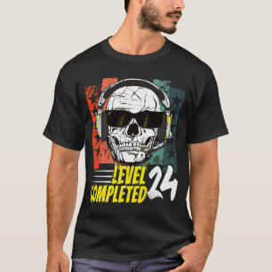 24. Geburtstagskamerad 24 Jahre Retro Skull Gaming T-Shirt