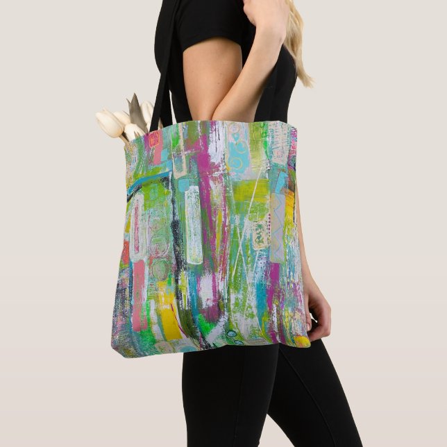24. und Haupt-Tote-Tasche (Von Nahem)