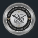 25. Hochzeitstag-Silber u. Schwarzes Große Wanduhr<br><div class="desc">Eleganter 25. Hochzeitsjahrestag mit dem schwarzen und metallischen Silber betont mit Imitatdiamanten.</div>