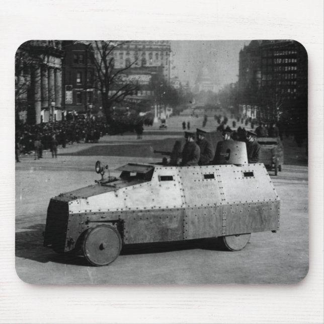 27. März 1917:  Das Geschwader des gepanzerten Mousepad (Vorne)