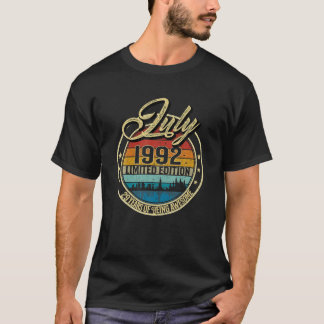 28. Geburtstag Geschenke 28 Jahre alt Retro Gebore T-Shirt