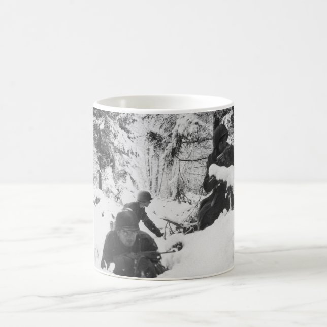 290th Amerikanisches Regiment in der Tasse (Mittel)