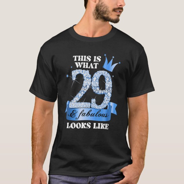 29 & Fabulous I Blue Black Party Gruppe Candid Fot T-Shirt (Vorderseite)