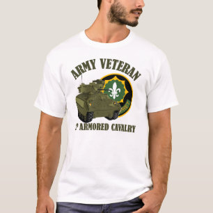 2. Acr-Tierarzt - M2 Bradley T-Shirt