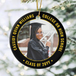 2 Foto Abschluss Elegantes Schwarzes Gelb Keramik Ornament<br><div class="desc">Erinnern Sie sich an den Erfolg des Absolventen mit einem eleganten schwarz-goldgelben Brauch zwei Foto rund Abschluss Weihnachtsschmuck. Bilder und alle Texte sind einfach anzupassen und können auf der Vorder- und Rückseite unterschiedlich sein.(IMAGE & TEXT DESIGN TIPS: 1) Um die Position der Formulierung anzupassen, fügen Sie Leerzeichen am Anfang oder...</div>