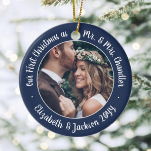 2 Foto Mr. & Mrs. 1. Weihnachtsskript Navy & White Keramik Ornament