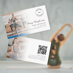 2 Fotos Logo QR Code Yoga Instructor Visitenkarte