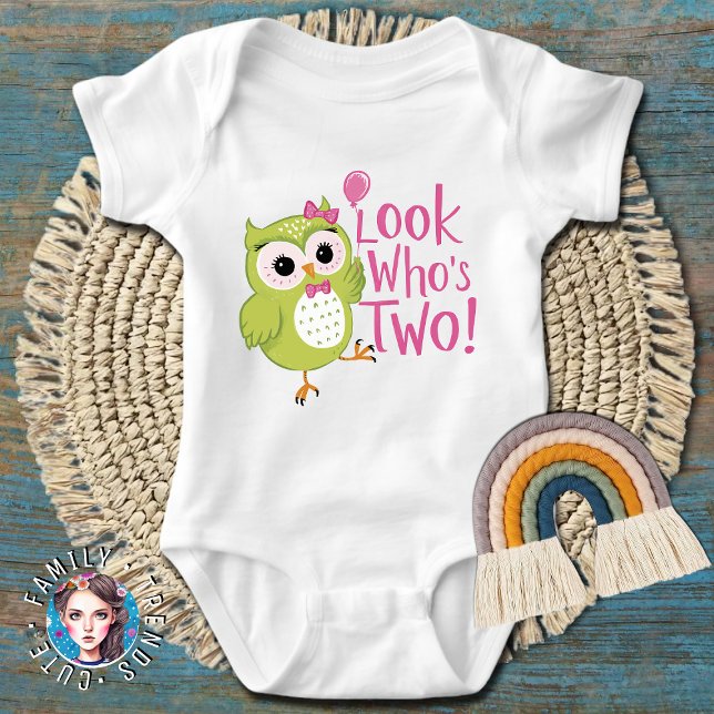 2. Geburtstag schauen zwei Baby Strampler (Von Creator hochgeladen)