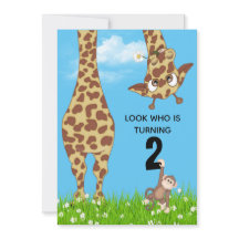 2. GeburtstagsGiraffe im Gras