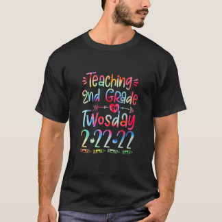 2. Klasse am 2./22/22 Februar T-Shirt