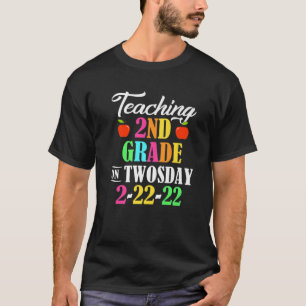 2. Klasse Unterricht am 2.2.2022 Funny Mathe T-Shirt