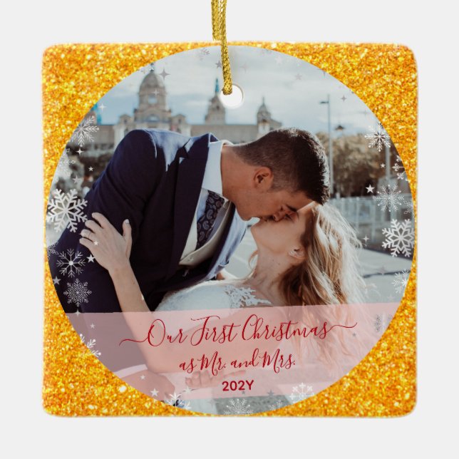 2 Photos Our First Christmas Mr Mrs Gold Glitter  Keramikornament (Vorderseite)