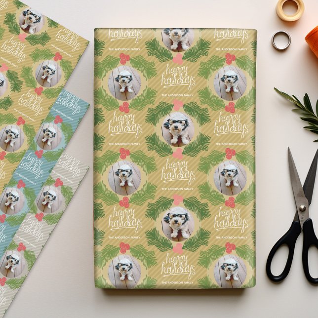 2 Square Fotos Whimsischer Weihnachtsfeiertag Berr Geschenkpapier Set (Personalized Photo Wrapping Paper)