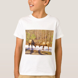 2~ zwei Bull Elk im Schnee T-Shirt