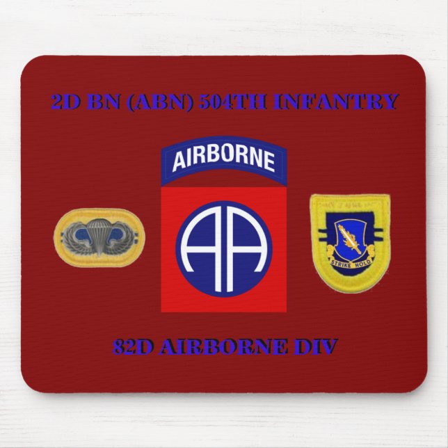 2D BN 504. INFANTRIE 82d IM FLUGZEUG MOUSEPAD (Vorne)