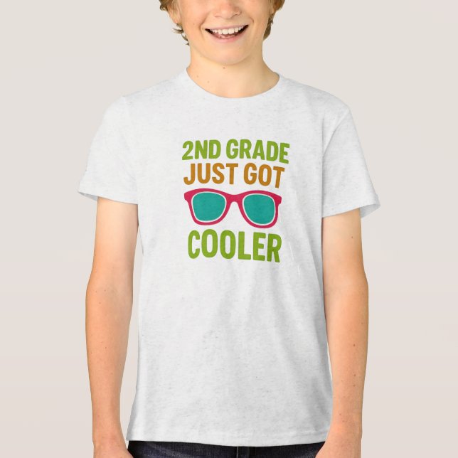 2ND Grade Nur Cooler Got | Zurück zur Schule Kinde Tri-Blend Shirt (Vorderseite)
