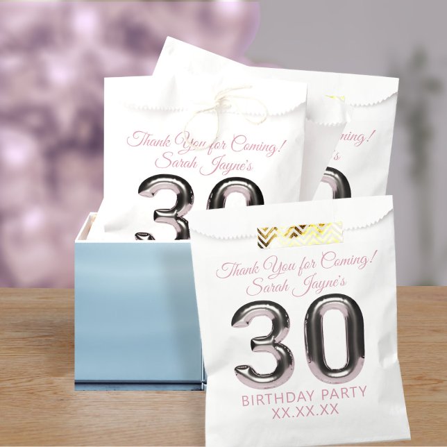 30. Geburtstag Party Vielen Dank für Ihr Interesse Geschenktütchen (Being 30 is the best. Here's your favor bags for your party guests)